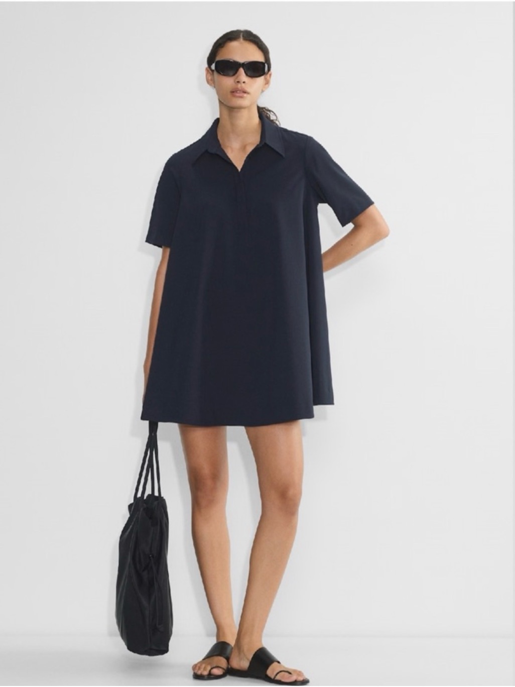 Babaton Aritzia - Navy Mini Dress